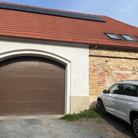 Ubytovani 1Kk Ve Zlonicich Slaný Εξωτερικό φωτογραφία
